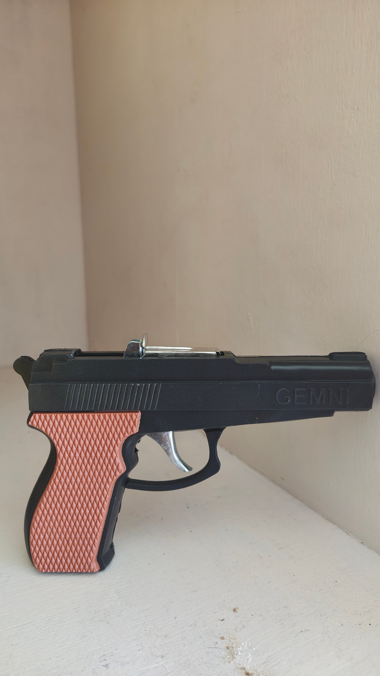 ROLL CAP GUN -(1 PCS)
